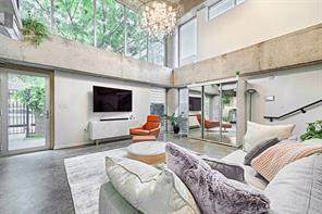 1001 Belleview Street - Photo 1