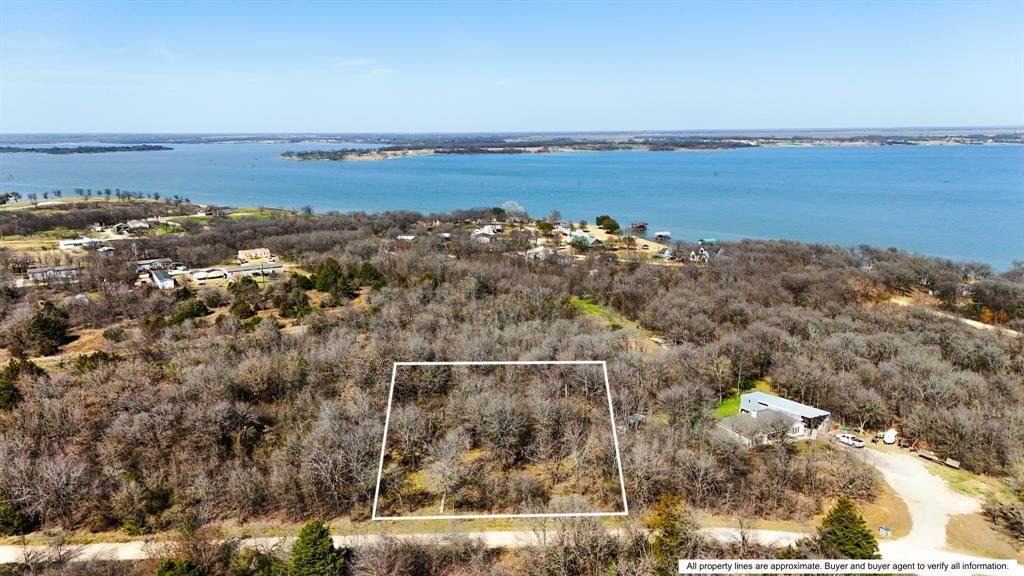 823 County Road 3048D - Photo 1