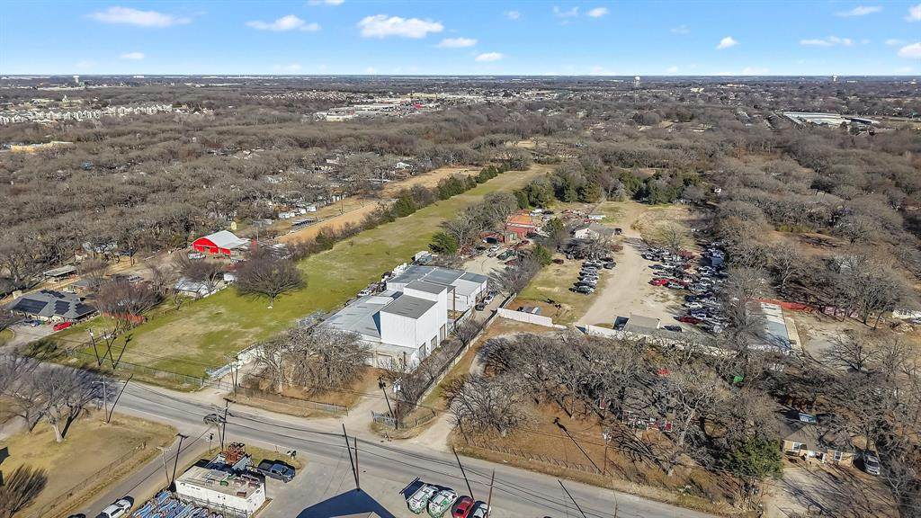 3900 Peachtree Road - Photo 1