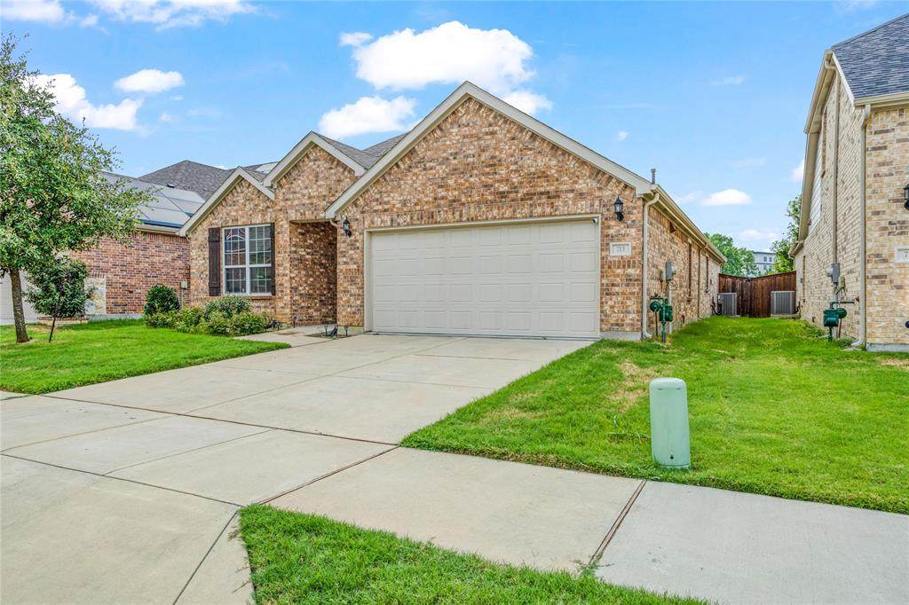 713 Windward Drive - Photo 1
