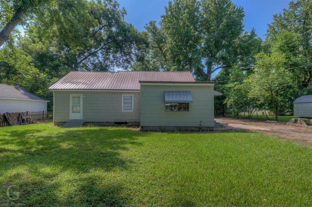 614 Patton Street - Photo 1