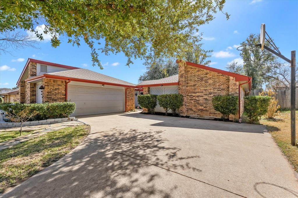 202 Springridge Lane - Photo 1