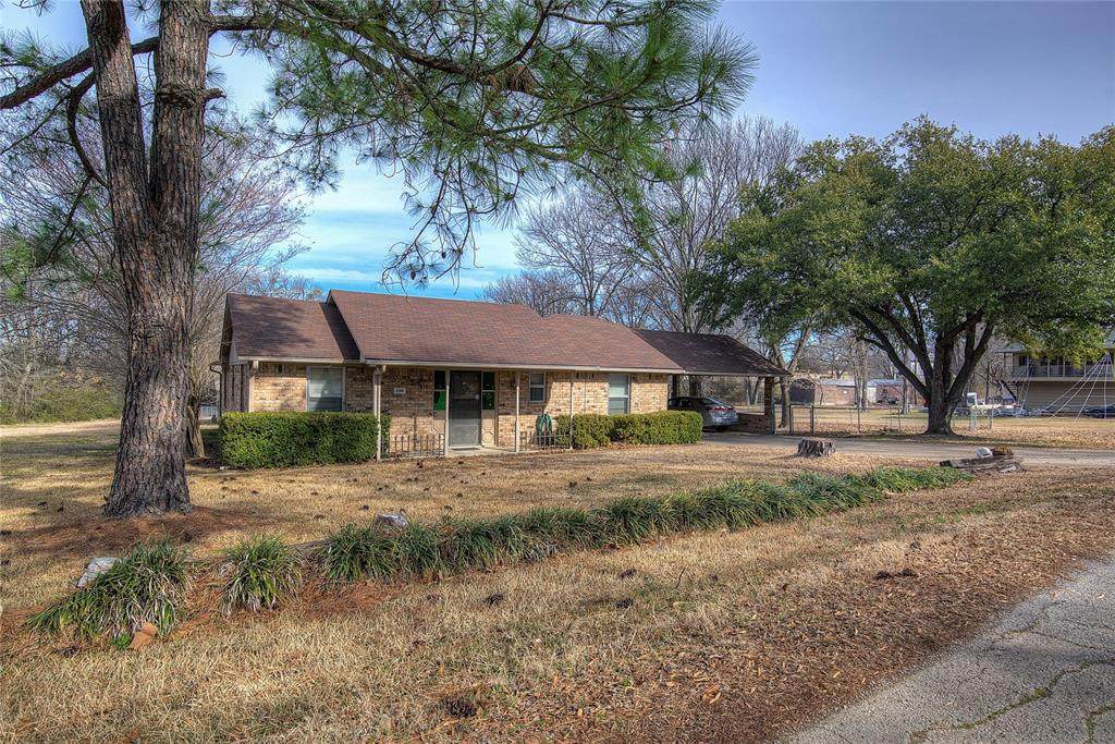 204 Garrett Avenue - Photo 1