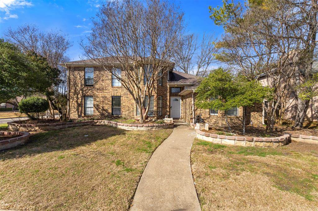 3201 Auburn Drive - Photo 1