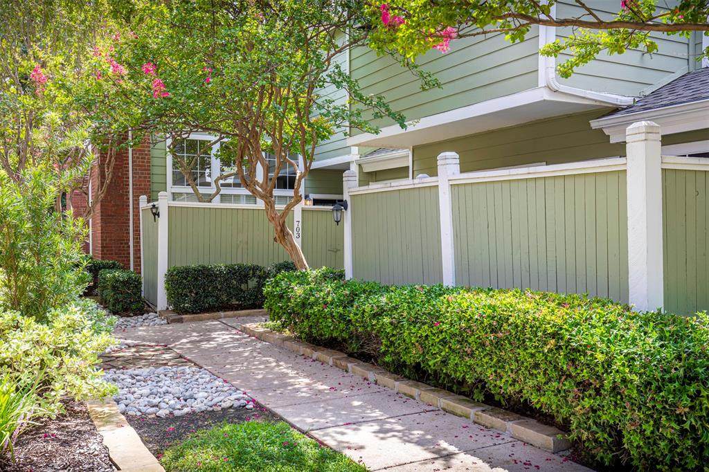 6220 Bentwood Trail - Photo 1