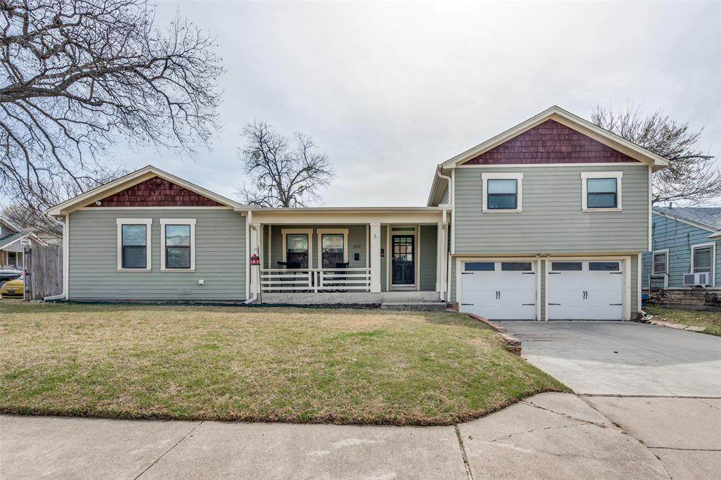 1113 Carlock Street - Photo 1