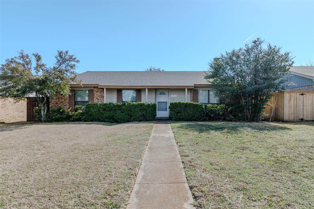2614 Saint George Drive - Photo 1