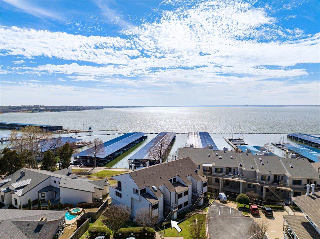 436 Yacht Club Drive - Photo 1