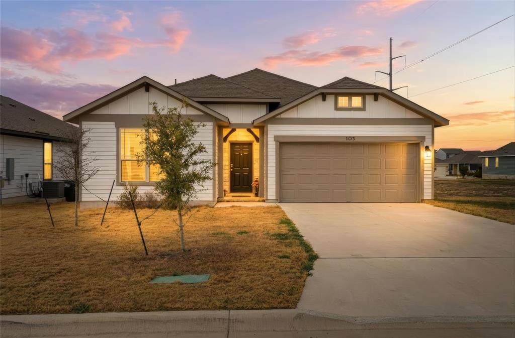 105 Kellys Heroes Way - Photo 1