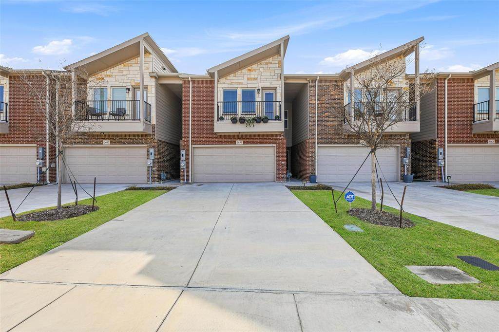 5653 Woodlands Drive - Photo 1