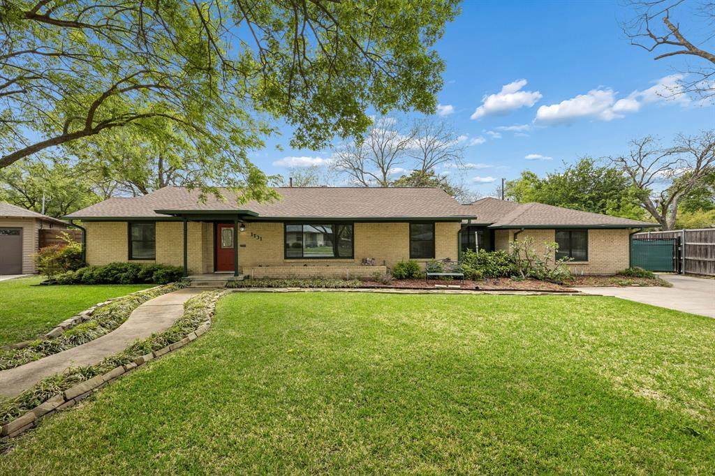 1131 Wicklow Drive - Photo 1