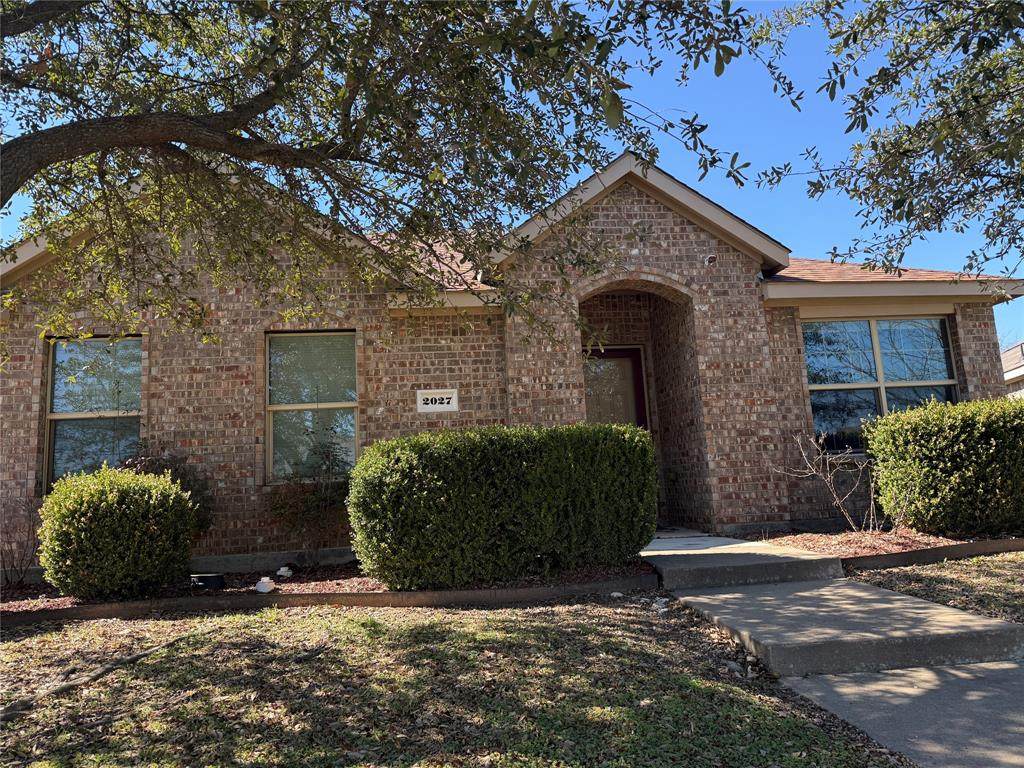 2027 Fair Weather Drive - Photo 1
