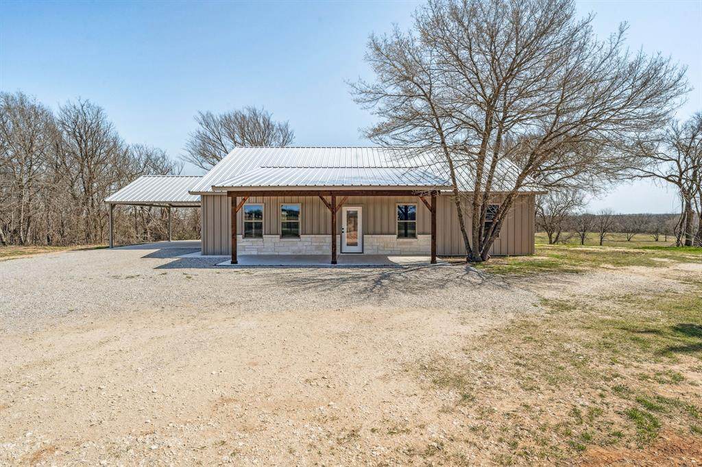 1704 Fm 1188 - Photo 1
