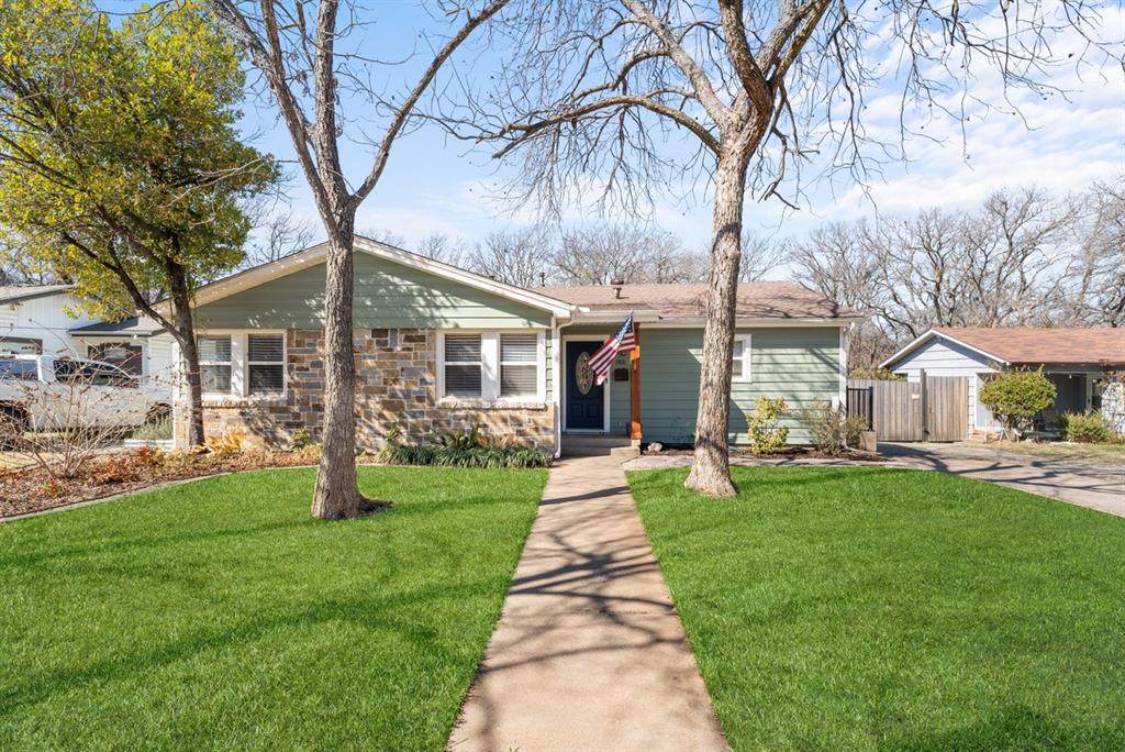 1812 Junius Street - Photo 1