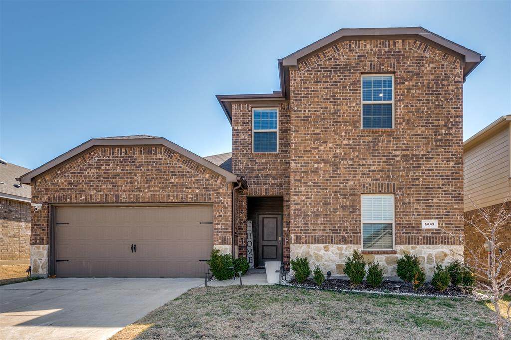 808 Fueller Drive - Photo 1