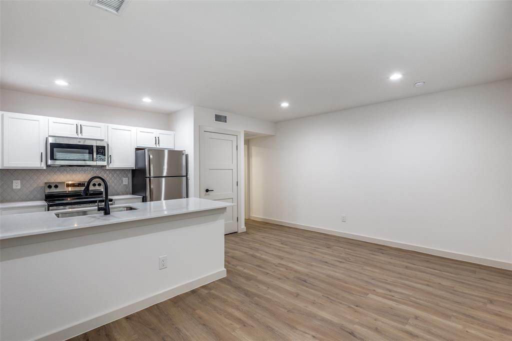 715 Lancaster Avenue - Photo 1
