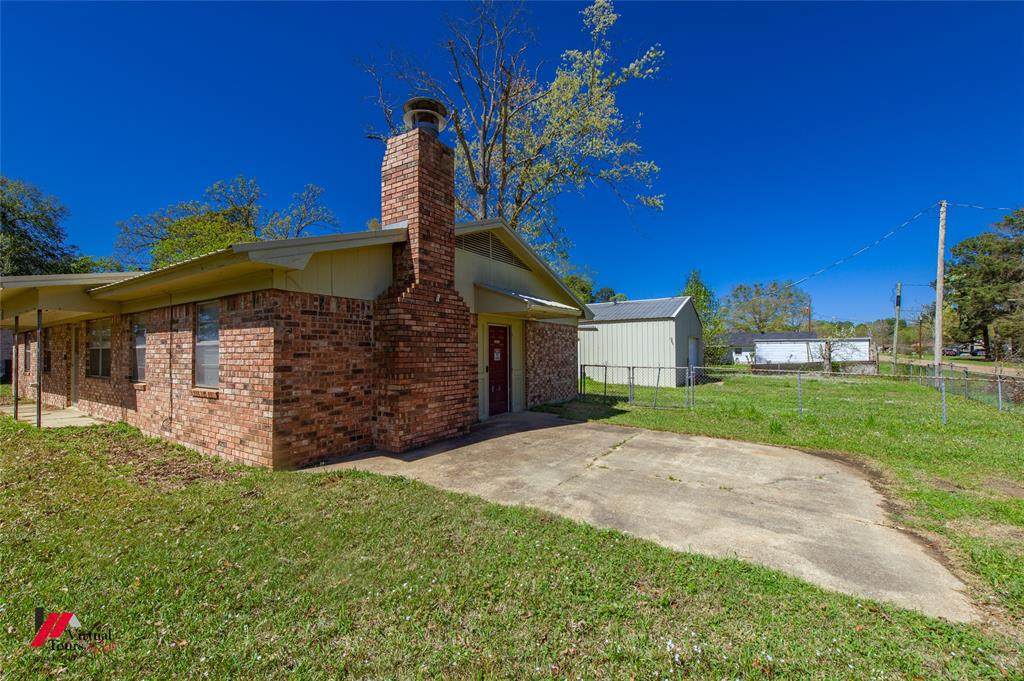 1120 Pine Street - Photo 1