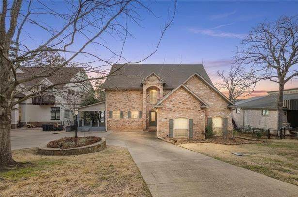 406 Hideaway Lane Central - Photo 1