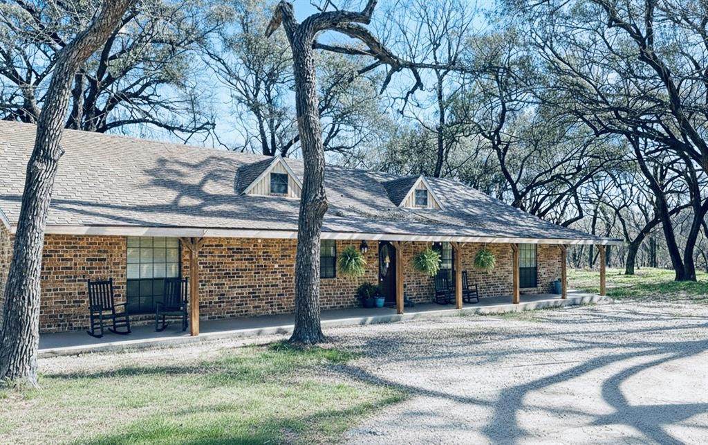 650 Highway 3200 - Photo 1