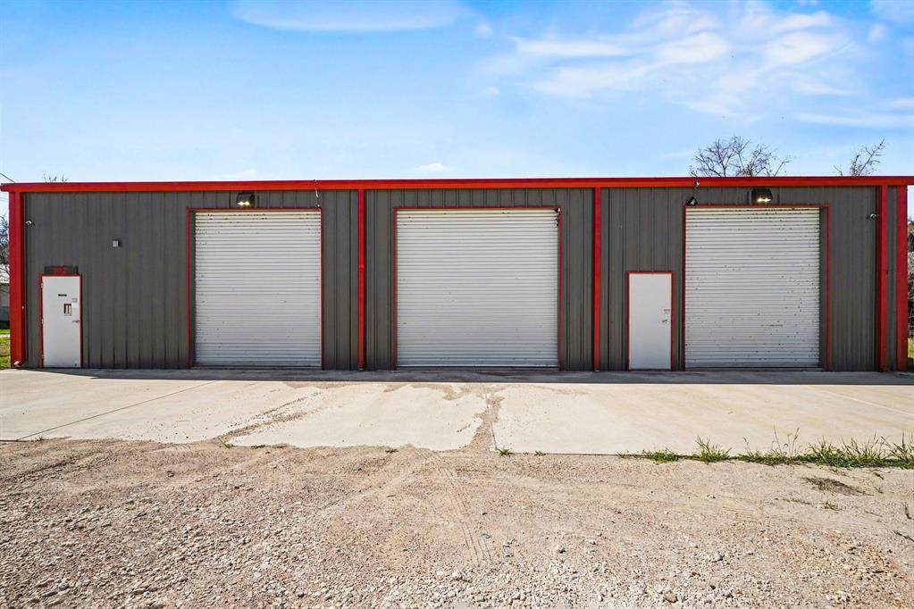 102 Short Street - Photo 1