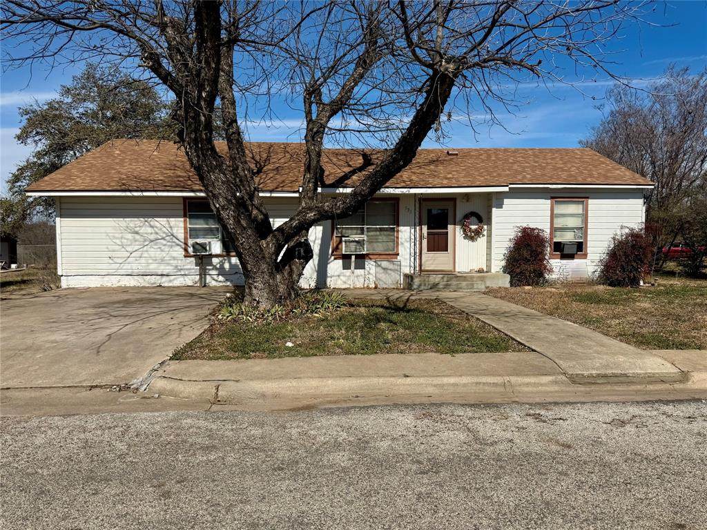 131 Nueva Drive - Photo 1