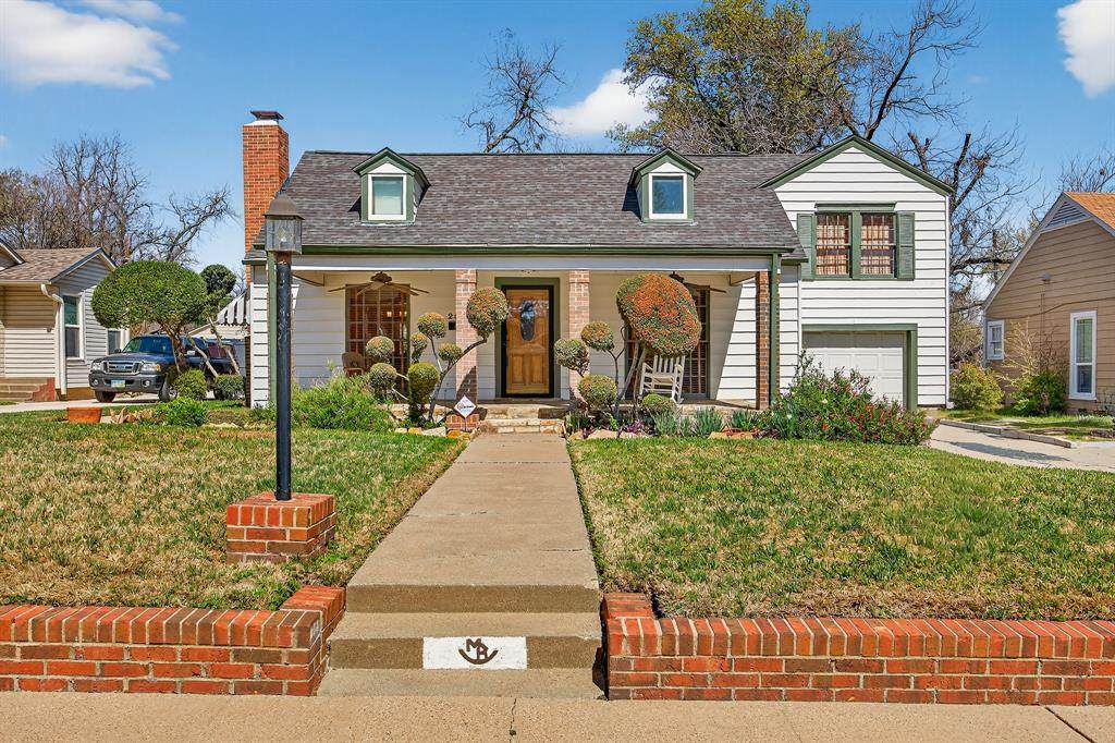 2525 Goldenrod Avenue - Photo 1
