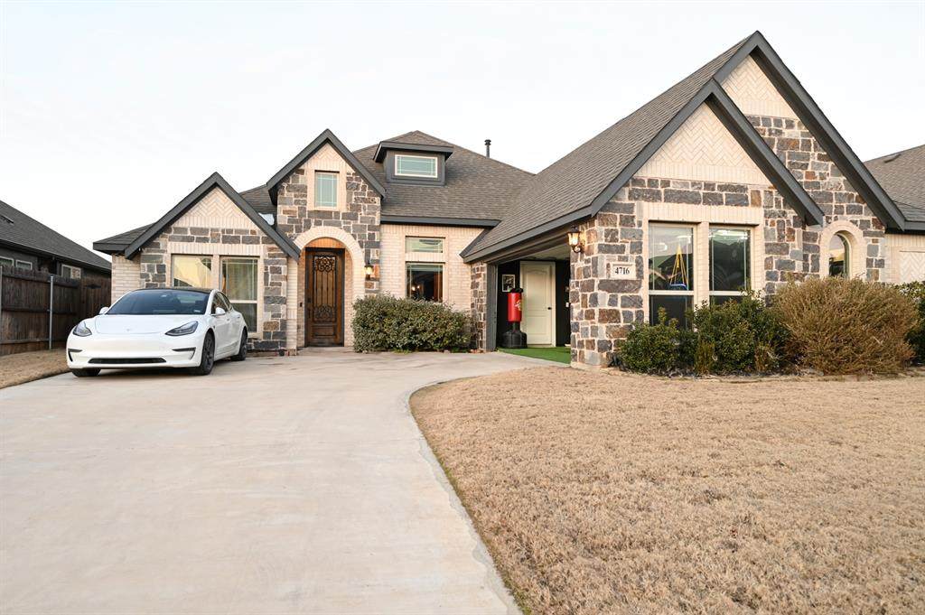 4716 Hazy Hollow Lane - Photo 1