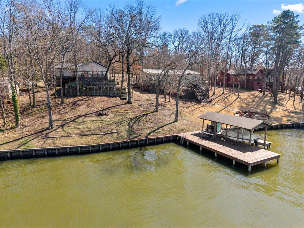 305 South Park Road - Photo 1