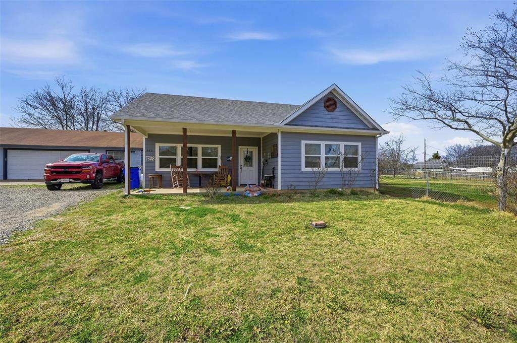 812 Quail Creek Circle - Photo 1