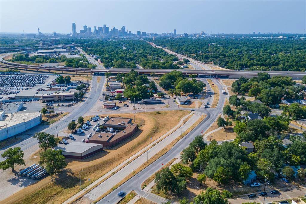 5714 Central Expressway - Photo 1