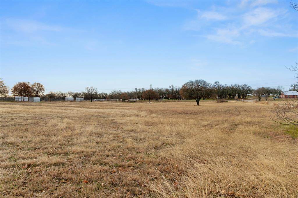 TBD Fm 2048 - Photo 1