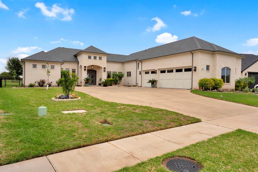 2012 Spieth Street - Photo 1