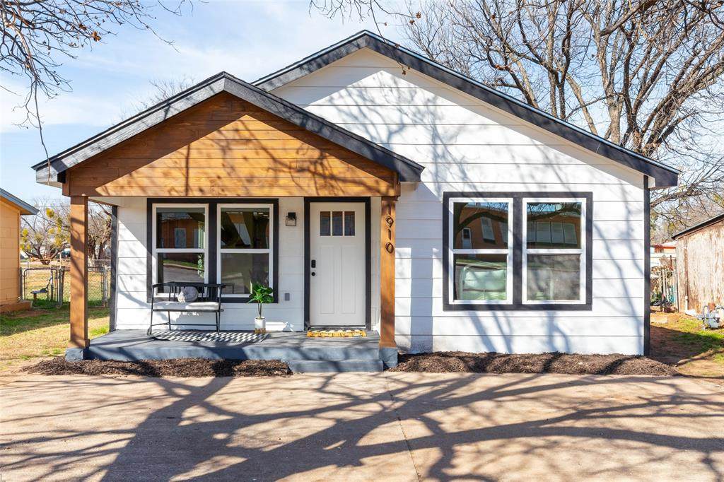 1910 Burger Street - Photo 1