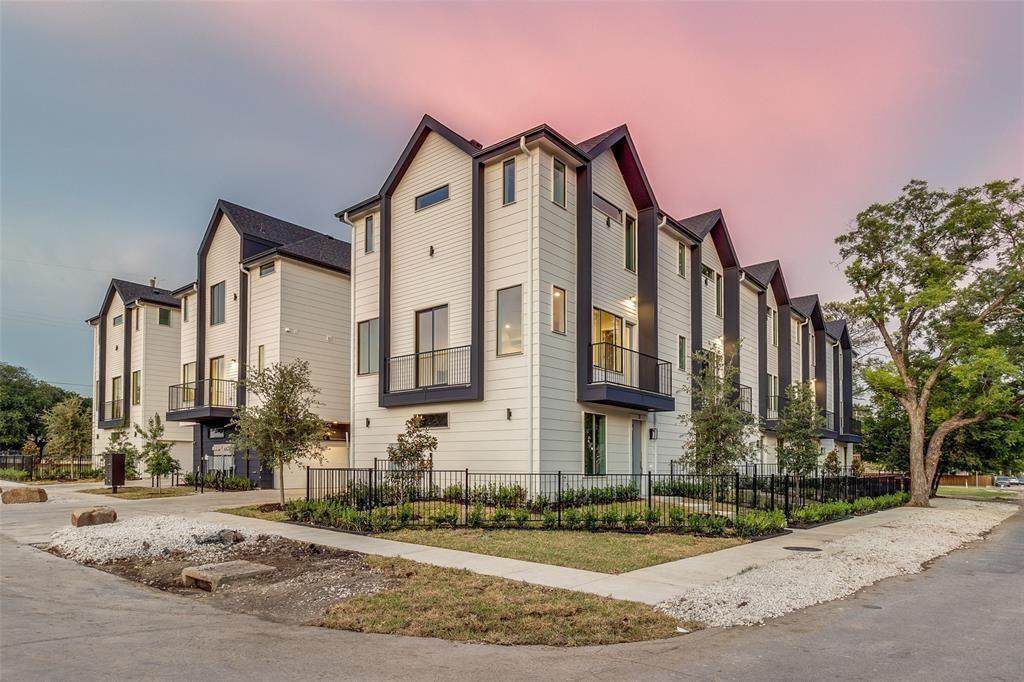 3308 Birmingham Avenue - Photo 1