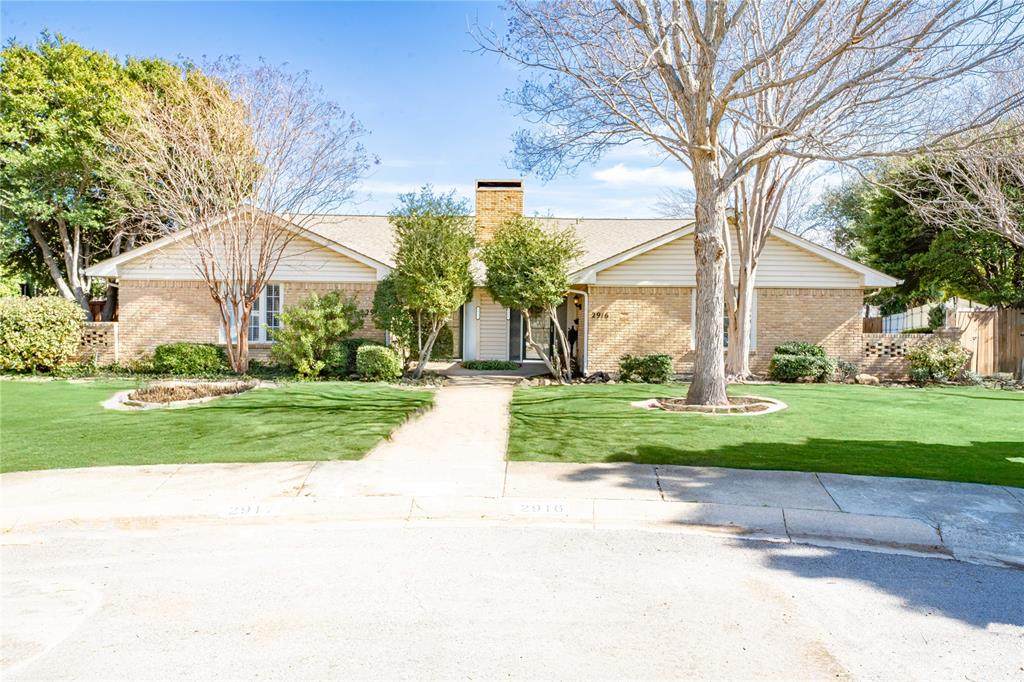 2916 Country Place Court - Photo 1