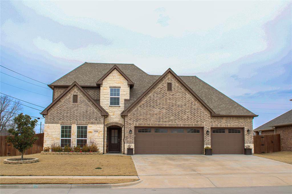 510 Ellis Place Drive - Photo 1
