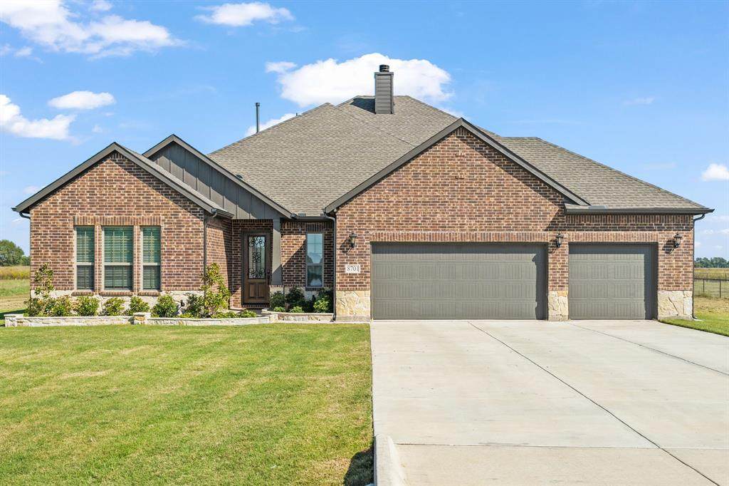 8701 County Road 502 - Photo 1