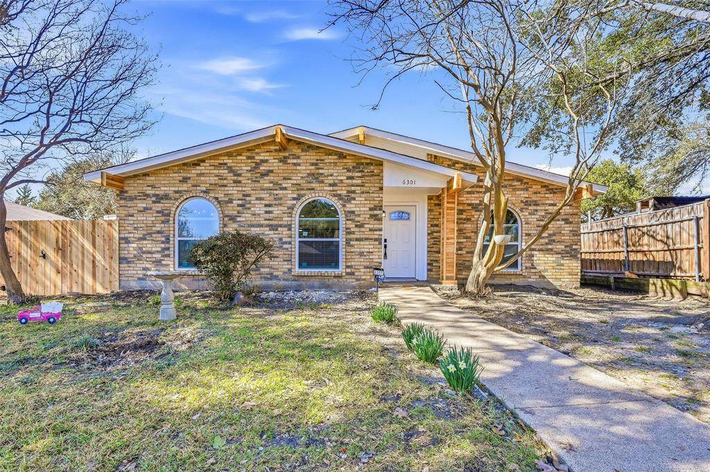 6301 Glenmoor Drive - Photo 1