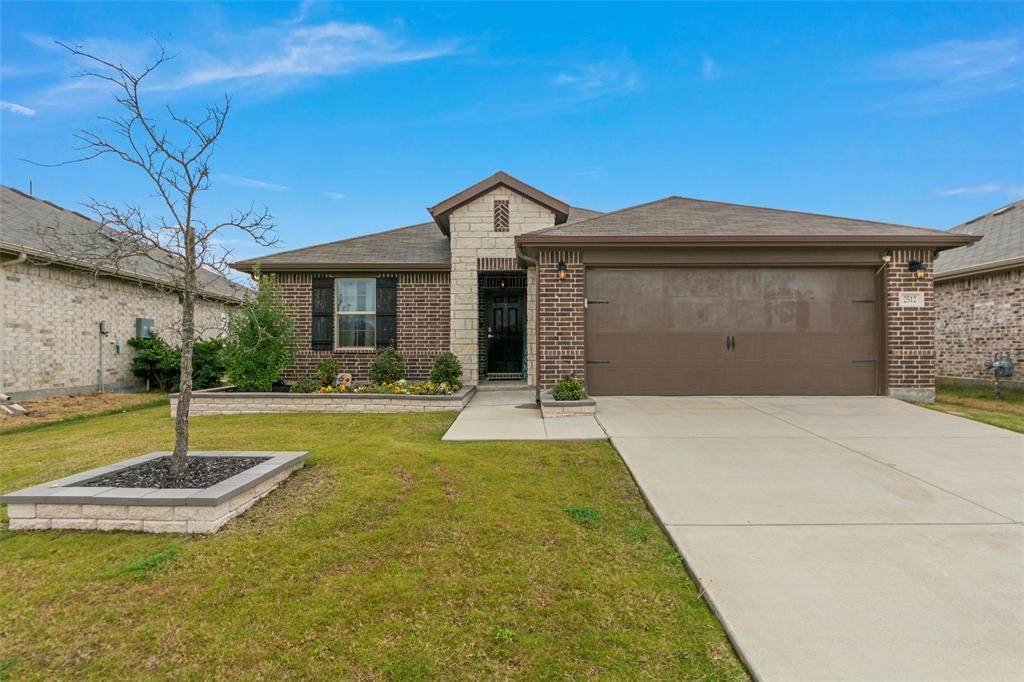 2512 Puma Street - Photo 1