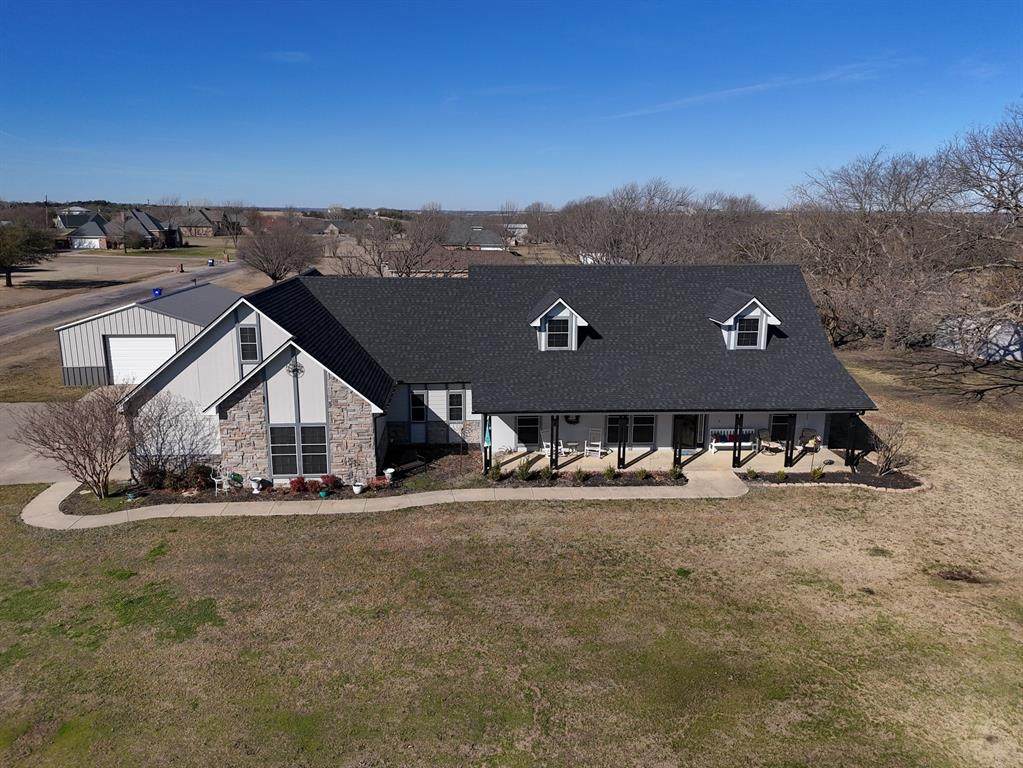 733 Ridgeview Drive - Photo 1