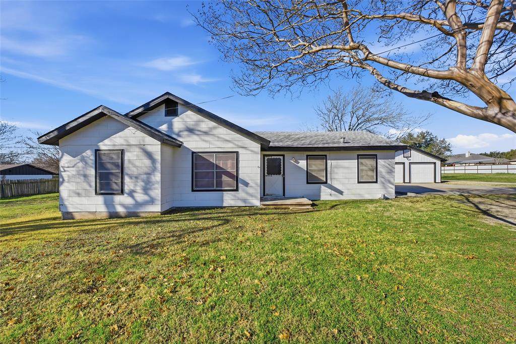 901 Old Robinson Road - Photo 1