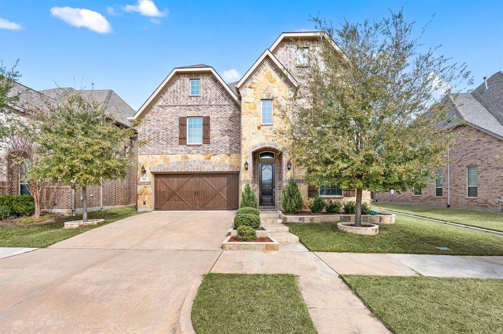 1015 Mountain Laurel Drive - Photo 1