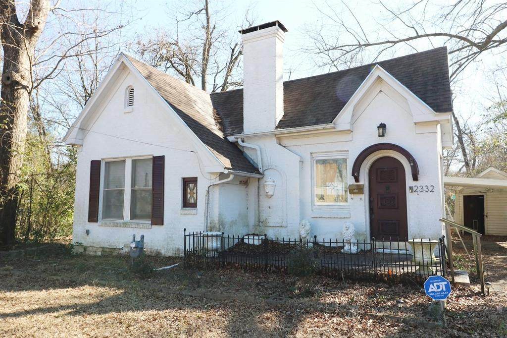 2332 Simpson Street - Photo 1
