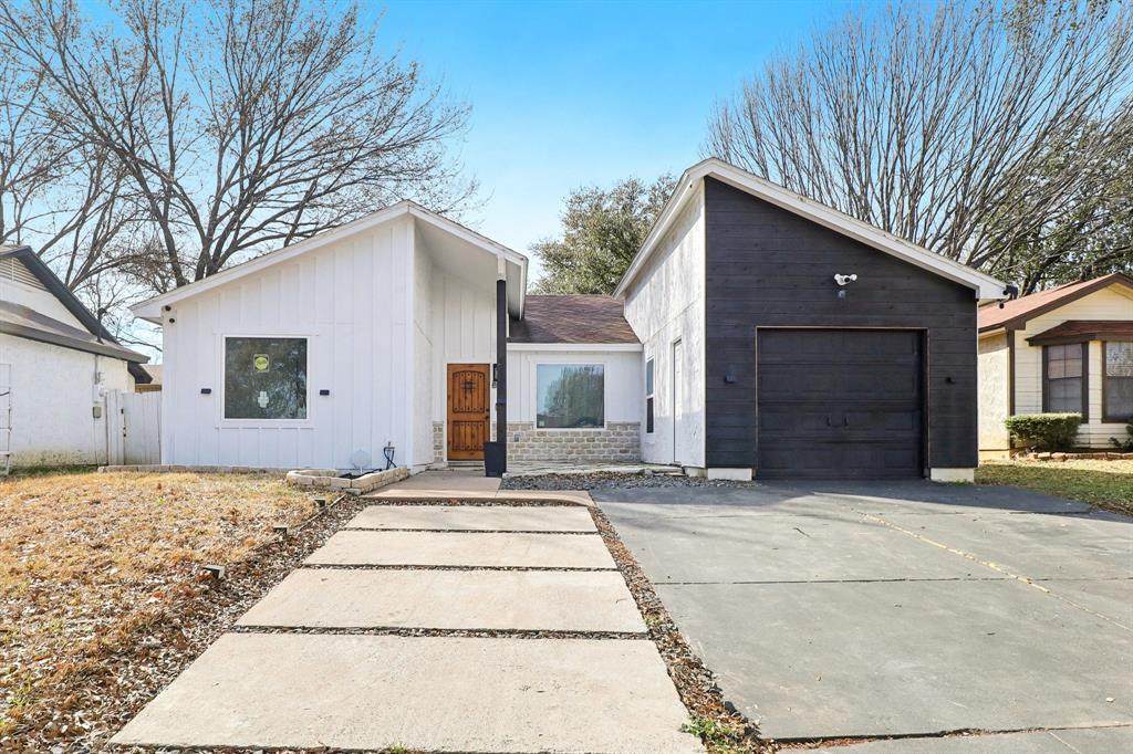 5502 Safari Trail - Photo 1