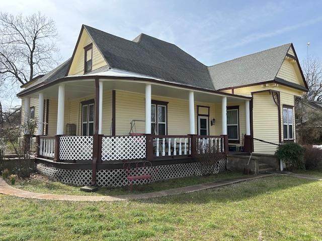 317 Grand Street - Photo 1
