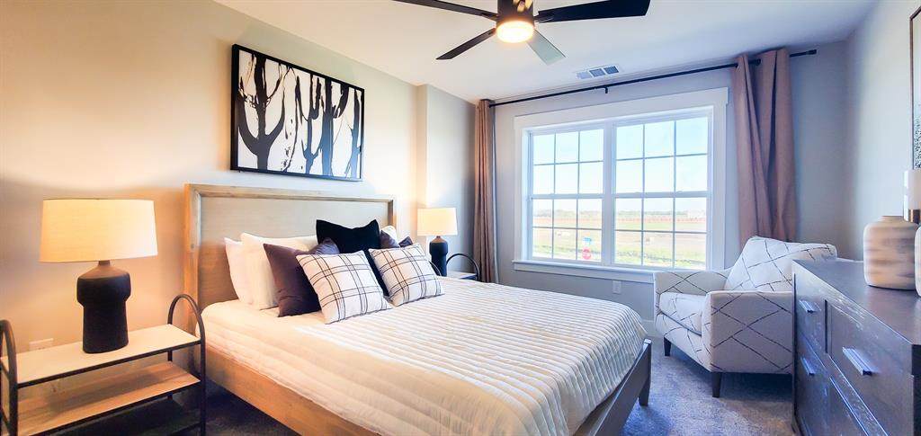 1706 Palladio Loop - Photo 1