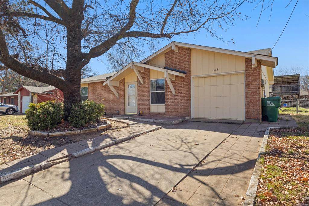 313 Bellaire Drive - Photo 1