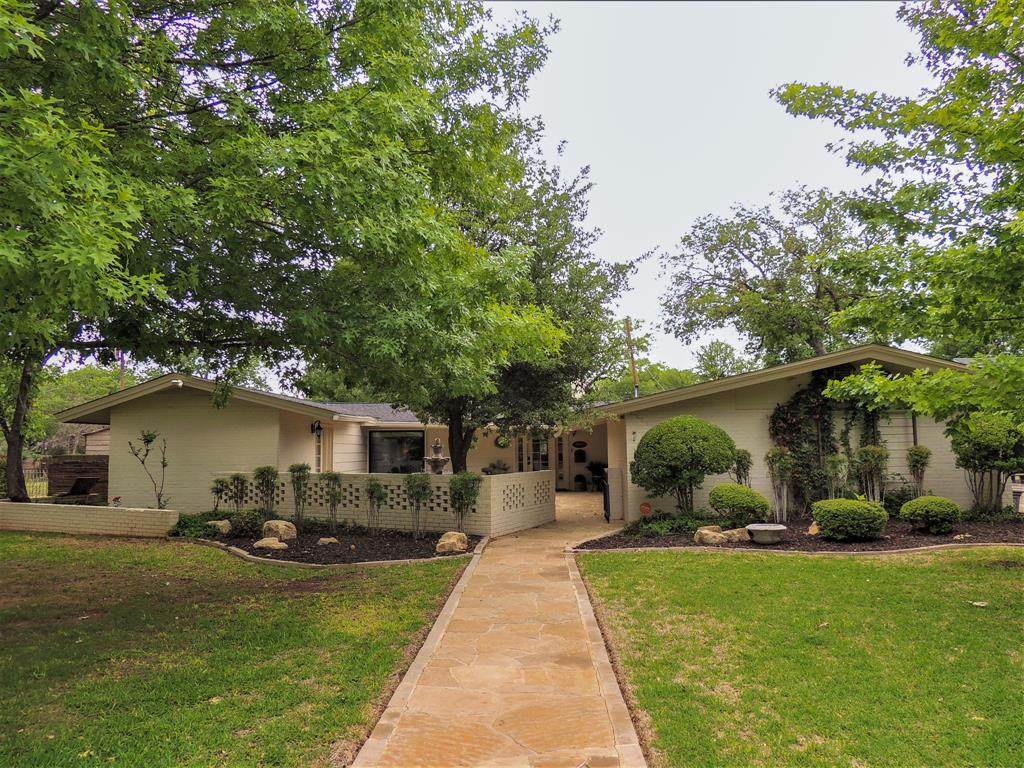 4034 Fairmount Street - Photo 1