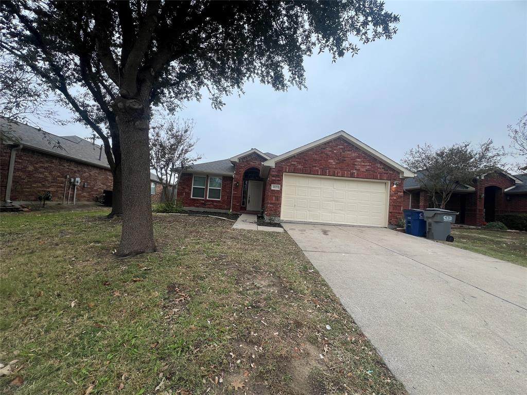 1023 Halifax Lane - Photo 1