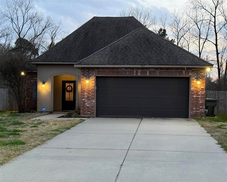 525 Riverrun Circle - Photo 1